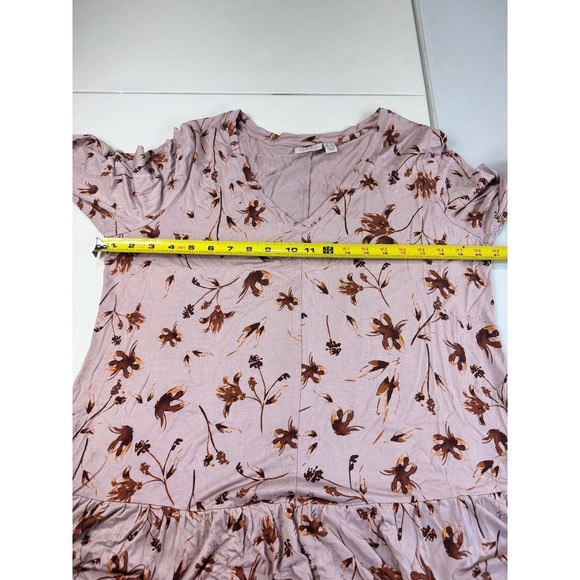 LOGO Lori Goldstein Women's Floral Print V-Neck Ruffle Hem 3/4 Sleeve Top - Picture 9 of 11